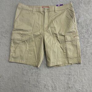 NEW Unionbay Men's Size 40 Cargo Shorts Tan